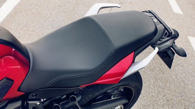 Illustration for article titled Yamaha Has Finally Unveiled The FZ-07 Based Yamaha Tracer 700